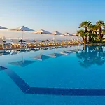 Alua Illa De Menorca Hotel