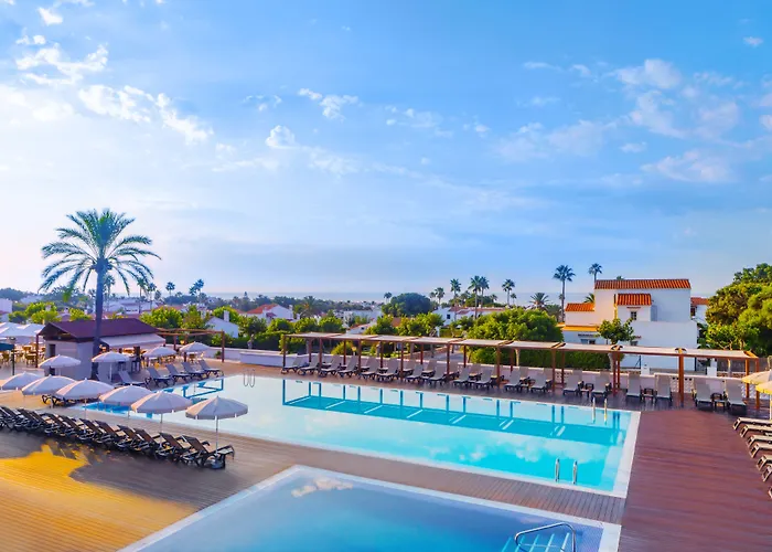 Alua Illa De Menorca 4*