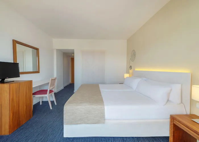 Hotel Alua Illa De Menorca 4*