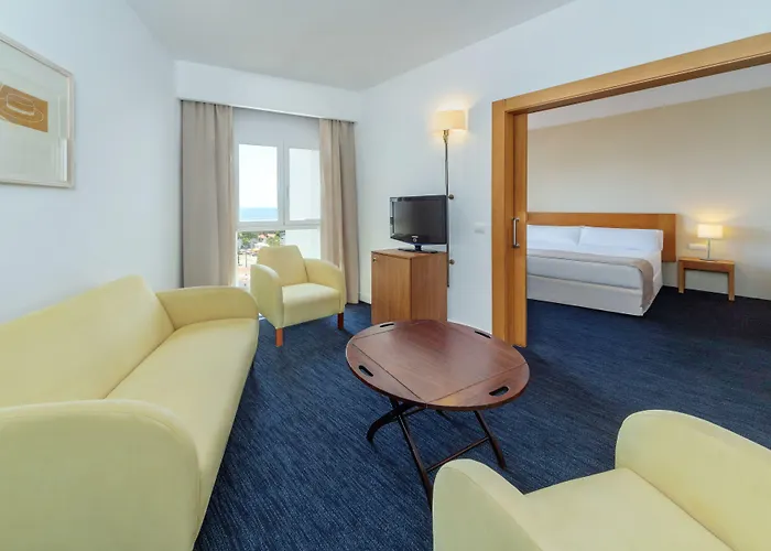 Alua Illa De Menorca 4*