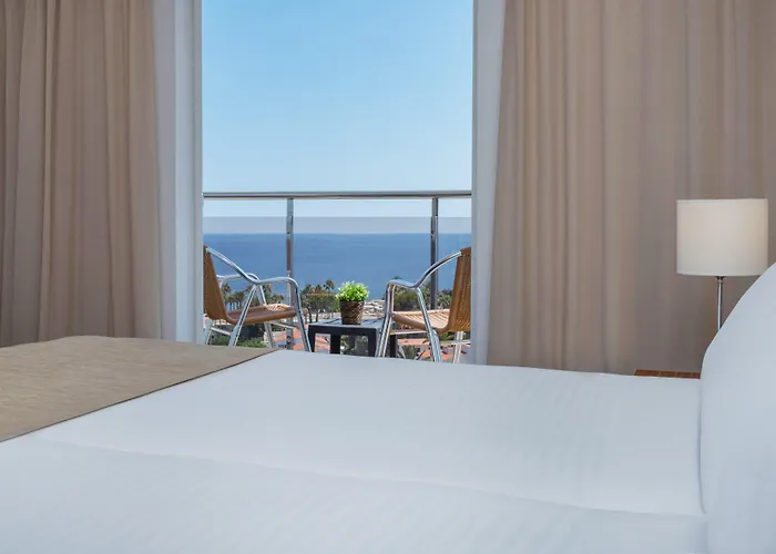 Alua Illa De Menorca 4*