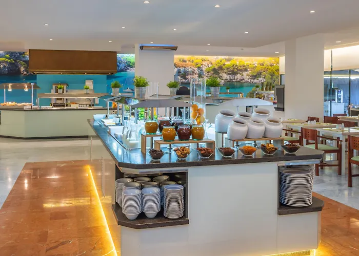 Alua Illa De Menorca Hotel