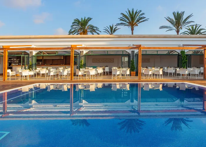 Alua Illa De Menorca 4*