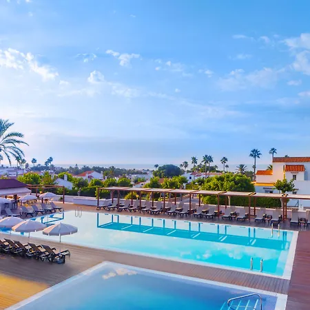 Alua Illa De Menorca 4*