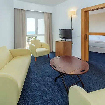 Alua Illa De Menorca Otel S'Algar